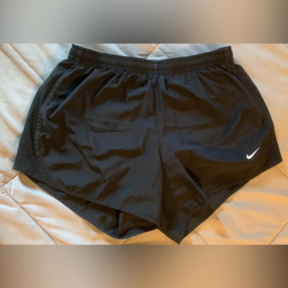 Nike Black Performance Shorts for Active Wear